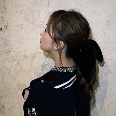 n__axo's profile picture. 