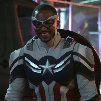 único acervo vivo de memes, informações ( verdadeiras e falsas ), fotos e vídeos sobre a marvel