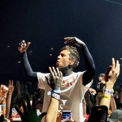 G_Meme_'s profile picture. Tyy - 🇬🇧 - Sometimes plays RL - Extremely large - Owner of @TeamBigGEsports