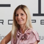 Développeur passionné par Symfony, et les tendances tech. Suivez-moi pour des mises à jour sur le développement, la programmation, et les technologies
