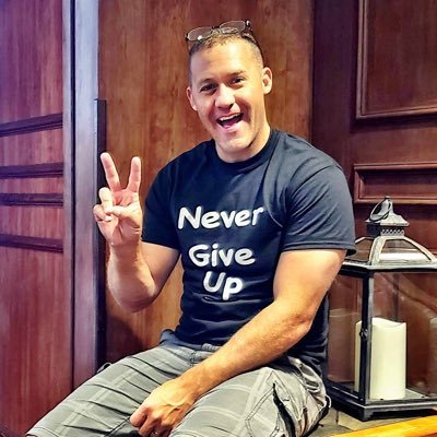 Trailer house to debt free & retired in my 40's. Learn more 7 grab a free gift ➡️ https://t.co/jduuMywftW