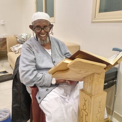 Abha70Amin's profile picture. 