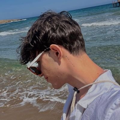 tuanadunda63409's profile picture. 