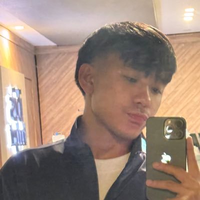 tefscxiel's profile picture. weird