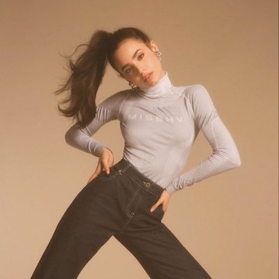 leh_jce's profile picture. 11:11