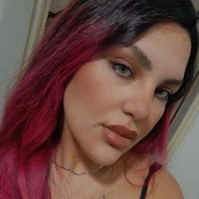 Reyhaannee's profile picture. purple mood 💜

https://t.co/ui5QFa7czP