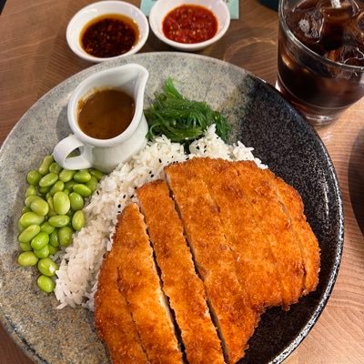 FatimaK21939559's profile picture. 