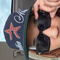 tay (@_tayysafarie) 's Twitter Profile