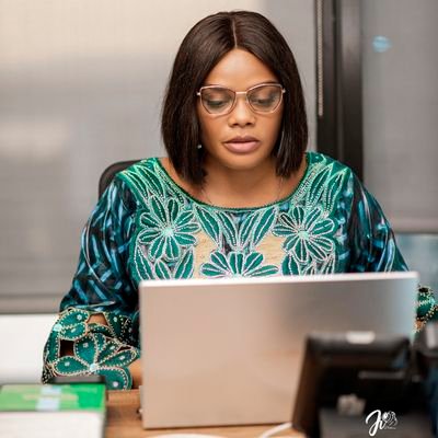 Économiste• Coordonatrice @Generationdmf• patriote 🇨🇩