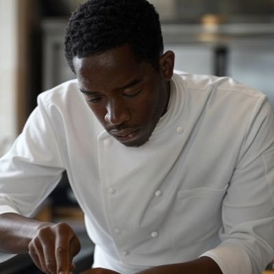 A chef who consumes a lot of sports🧑🏽🍳🌈….🔪🥩FOOD..⚽️RM..🎾CA..🏎 LH4️⃣4️⃣..🎬 in that order….. 80% Food photos over here, Welcome! 🤗🇬🇭🇱🇺🇫🇷