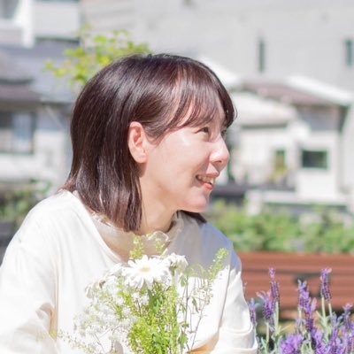 runashishe's profile picture. 