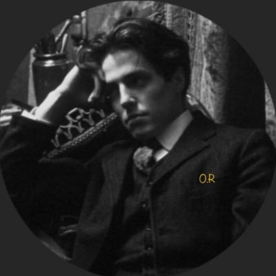 Centrall21's profile picture. سِياسي، نصراوي، وللهمِ بقيّة