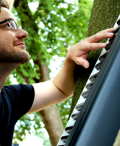 TheJasonWhite's profile picture. Musical man about town, into flights of musical badassitude on occasion.  I am never, ever bored.