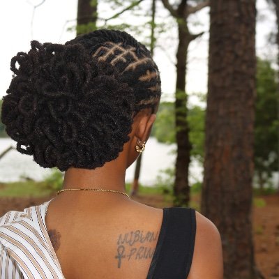 nuhcornbread's profile picture. 333 | QUEER | faceass