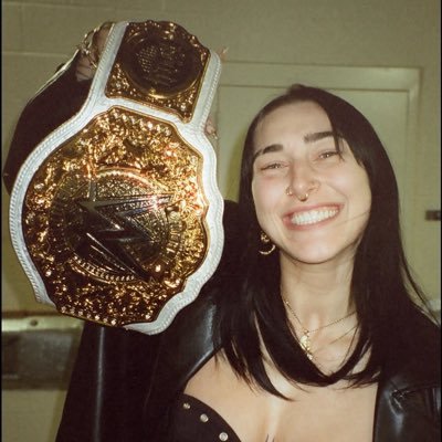 sw4ggittarius's profile picture. she/her || 18 || rhea ripley lover || l4b and rhiyo enthusiast || mostly here for wrestling 🤷🏻‍♀️ ifb💜