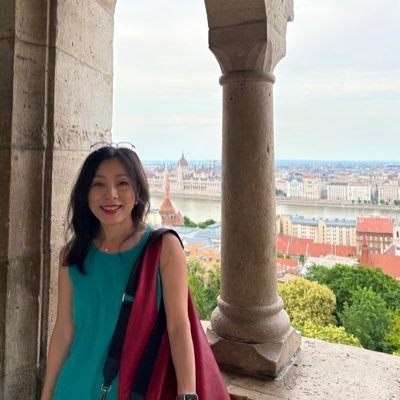 2016〜バルセロナ在住🇪🇸UPF&UB修士修了📚ラ米も大好き✨多文化共生の町が好き🇪🇸DELE C1🇮🇹語勉強中。旅•料理•言語•海外生活•Artの雑多垢。呑兵衛食いしん坊🍷趣味ダンス今サンバ💃更新止まったブログ有😅🔖https://t.co/1JawkW0zCCアソシエイト