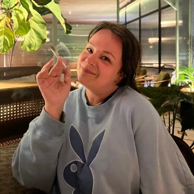 | est 1992 | ♑️ | dilf magnet | 🤘🏼| swiftie | 📷: @shylahh | • • • • now you hookers and hoes know how I feel • • • • fueling up on heartaches and cheap wine