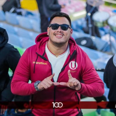 Peruano SIN presidente. Crema, merengue y gallina. Fútbol, política y libros.
