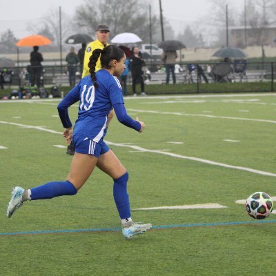 maryamelmansi19's profile picture. 🇨🇦🇪🇬 | #19 | 4.0gpa | 2010/2028 grad | Mississauga soccer academy | CM/Fullback | U-20 Egypt National Team Call-Up|Recruiting : info@gcnmfootball.com