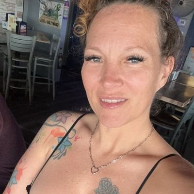 Hi I'm Mia! Content Creator This account &
TheSadBaffoon are my only Twitter accounts!! My ONLY Insta is Sadbaffoon3497 18+ https://t.co/J5FLqZjznP
http: