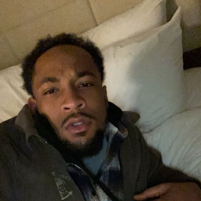 _1kjeff's profile picture. 👻:jeff1k