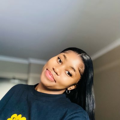 yams_szn's profile picture. being a girl. 🌸