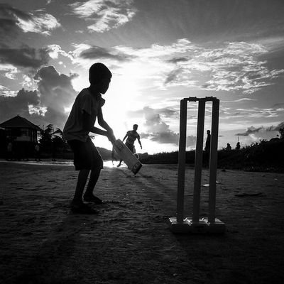 La illallah muhammadur rasulullah sallallahu alaihi wasallam(إياك نعبد وَإِيَّاكَ نَسْتَعِينُ)(cricket 🏏)