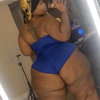 25year old Super sized Gal 66 inches of big chunky jiggly azz and hips
This is my new page my old one was suspended/🔞
Car vendor