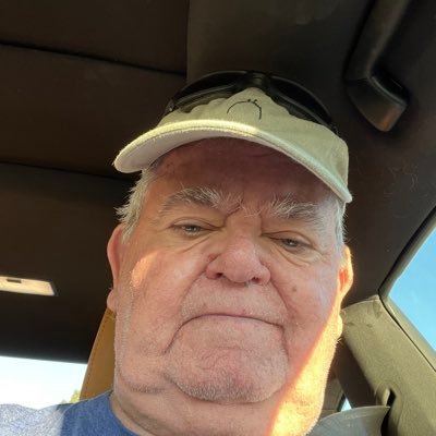 JohnWea85330385's profile picture. Mature gwm seeking friends or more