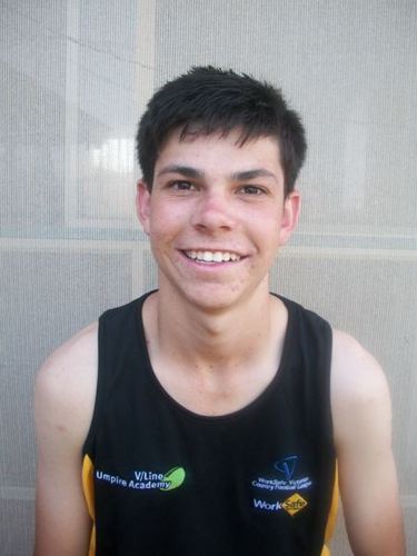 19 years old | @aflvic Boundary Umpire @etihadstadiumau Victoria University student 
Lover of sport!! Opinions are my own!!