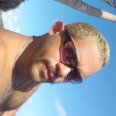 eu amo a internet eu amo bloquear pessoas eu amo imagens. nb (ele/dele) · https://t.co/mLP5tIkjYV