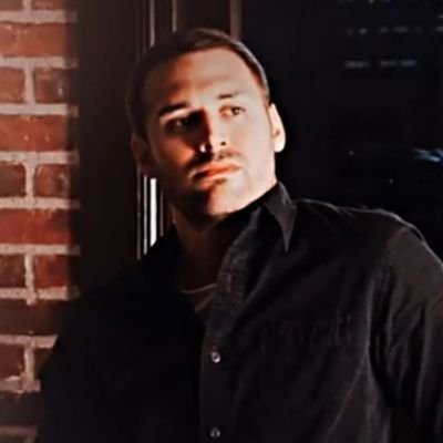 ᅠ𝐒̵𝐀̵𝐕̵𝐈̵𝐎̵𝐑̵ ᅠ 𝑭𝒊𝒈𝒉𝒕𝒊𝒏𝒈 𝒇𝒐𝒓 𝒕𝒉𝒆 𝒄𝒂𝒖𝒔𝒆 ❛ dark themes sometimes 、own interpretation。