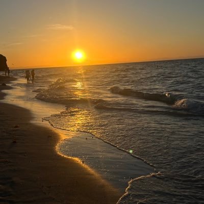 kari_23ozza's profile picture. 