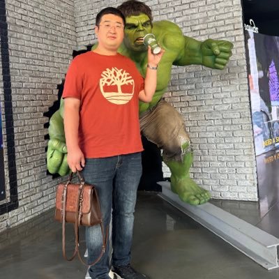 Lin1417154's profile picture. 
