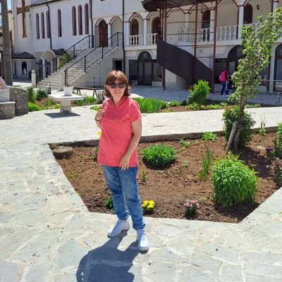 VioletaGio41356's profile picture. 
