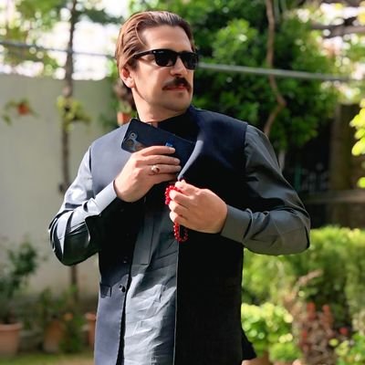 candymalak97's profile picture. ( كُنْ فَيَكُونُ)
 وہ جو خدا ہے ناں وہ سب سنبھال لے گا.♥️