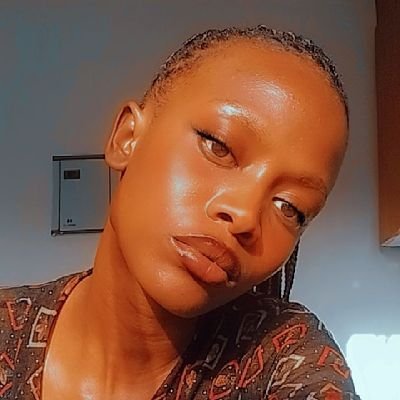 🇰🇪🇬🇷
Glamour 🪭.
Happiness in tiny bits.
God's Favorite 😊