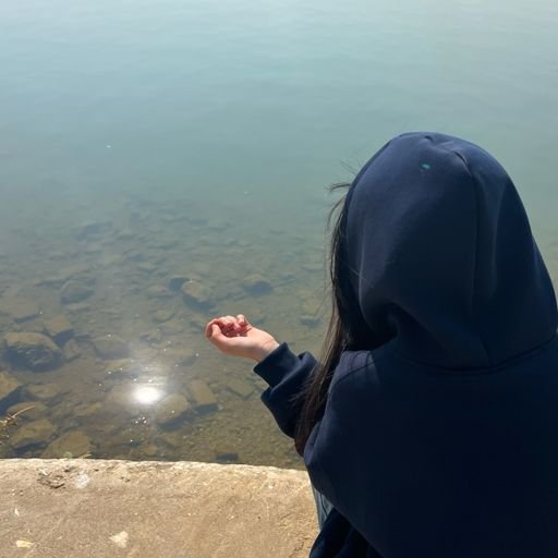 GayleB85958's profile picture. Gods determine what you're going to be。