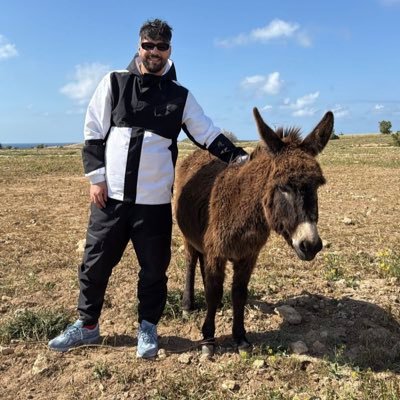 hamza150199's profile picture. 