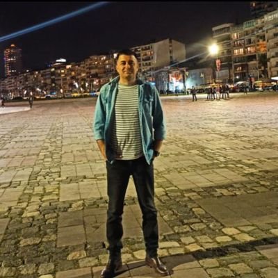 gurdal__yuce's profile picture. → İnşaat Mühendisi 
→ Avusturya İktisat Ekolünü Beğenen 
→ Ahlak Felsefesi ile İlgilenmeye Gayretli
→ Kendime notlar