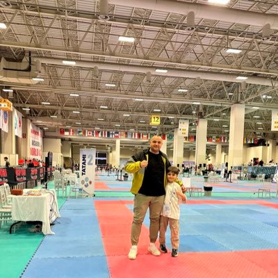 sizyemekyemem's profile picture. Harikalar diyarındasın.