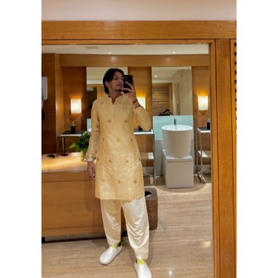 __iamkavya's profile picture. ॐ । 🇮🇳