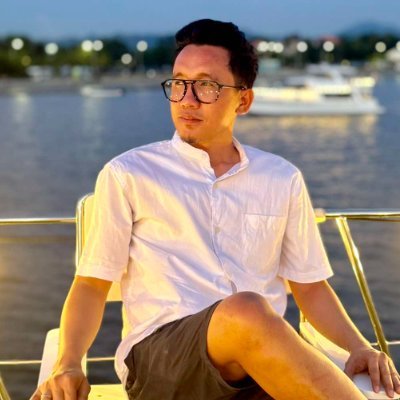 MisterPeyts's profile picture. 👷+2019ARCHITECT | 🐗Hakuna Matata

🙇🏼‍♂️+Trust Him, His plan is always better than ours.