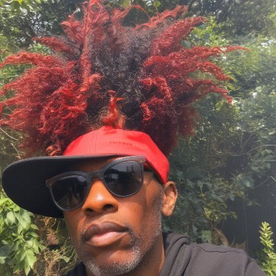 I'm from Oxnard CA now in fairhope AL. 3rd° black belt trained since I was 8, I'm an artist. Just a single guy looking for some special girl. Are you her?