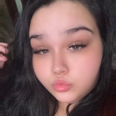 just a brat living her best life ||FINDOM $Cheyenne199900