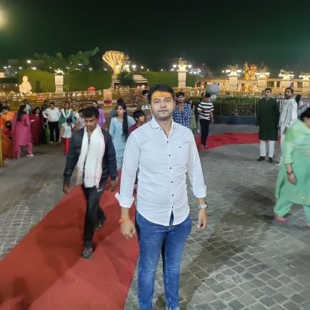 Mithunhira5's profile picture. believe in honesty and Karma