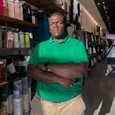 ~Somewhat musically inclined ~ |🦍.| |TAMU Former Student | Honorary 🇳🇬 |