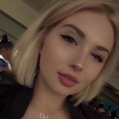 ✨@lag_knee put a 💍 on it 🟣Partnered on Twitch🟣 Business Email: JameyLameyGaming@yahoo.com