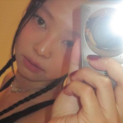 lovjnkgyu's profile picture. svt, jennie, lisa, mcu, pbb