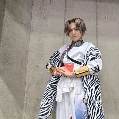 成人済。コス専用アカウント。初心者なのでまだ手探り状態。Dハロ参加したり、コスイベ参加したり。
最近は🌈🕒️の🏢にハマったので、コスいっぱいしたい!
自我⇒@kinnpiragobou04